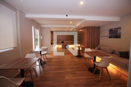 Apartamento para alugar com 27m², 1 quarto e sem vaga Apartamento para alugar com 27m², 1 quarto e sem vagaSalão de festas
