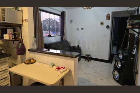 Casa à venda com 3 quartos, 97m² em Balneário São Francisco, Diadema