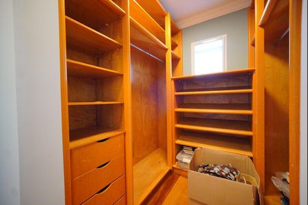 Casa para alugar com 300m², 5 quartos e 2 vagasCloset da Demi-Suíte 1