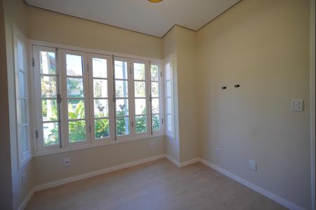 Casa para alugar com 300m², 5 quartos e 2 vagasQuarto