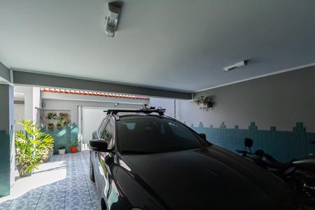 Casa para alugar com 247m², 3 quartos e 4 vagas Casa para alugar com 247m², 3 quartos e 4 vagasGaragem