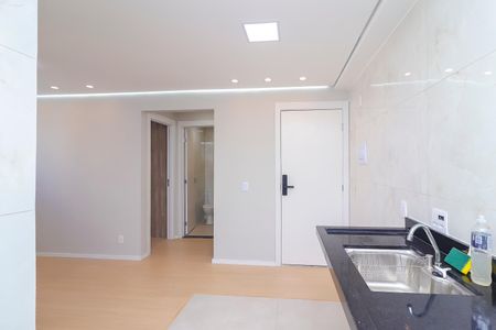 Apartamento à venda com 37m², 2 quartos e sem vaga Apartamento à venda com 37m², 2 quartos e sem vagaCozinha e Área de Serviço