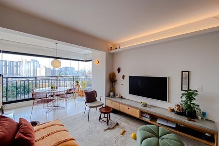 Apartamento à venda com 82m², 2 quartos e 1 vaga Apartamento à venda com 82m², 2 quartos e 1 vagaSala