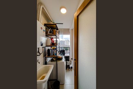 Apartamento à venda com 82m², 2 quartos e 1 vaga Apartamento à venda com 82m², 2 quartos e 1 vagaÁrea de Serviço