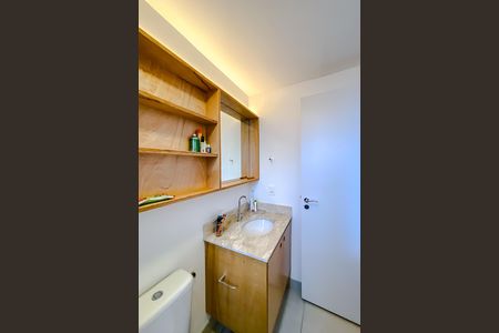 Apartamento à venda com 82m², 2 quartos e 1 vaga Apartamento à venda com 82m², 2 quartos e 1 vagaBanheiro da Suíte