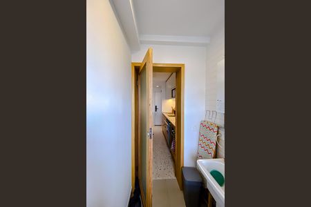 Apartamento à venda com 82m², 2 quartos e 1 vaga Apartamento à venda com 82m², 2 quartos e 1 vagaÁrea de Serviço