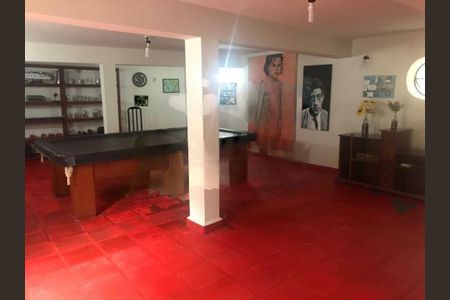 Casa à venda com 5 quartos, 800m² em Campo Belo, São Paulo
