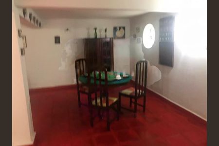 Casa à venda com 5 quartos, 800m² em Campo Belo, São Paulo