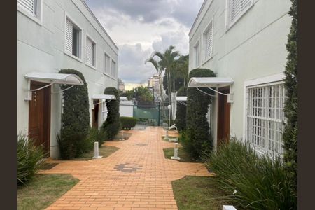 Casa à venda com 115m², 3 quartos e 2 vagas