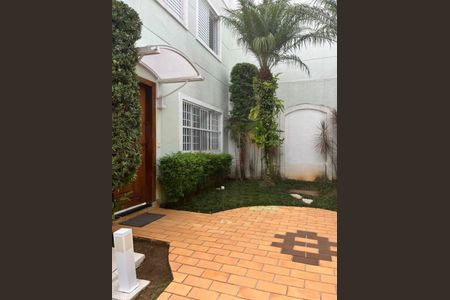 Casa à venda com 115m², 3 quartos e 2 vagas