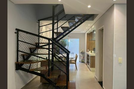Casa à venda com 115m², 3 quartos e 2 vagas