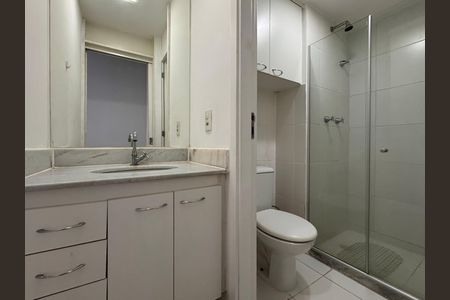 Apartamento para alugar com 69m², 2 quartos e 1 vagaBanheiro Social