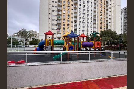 Apartamento para alugar com 69m², 2 quartos e 1 vagaÁrea comum