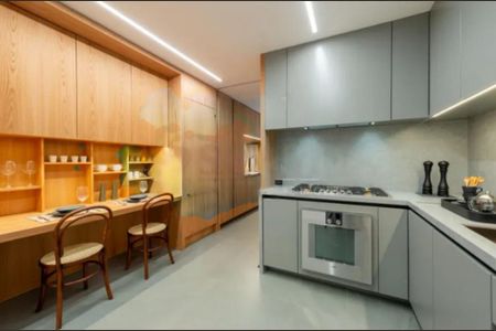 Apartamento à venda com 211m², 4 quartos e 3 vagas