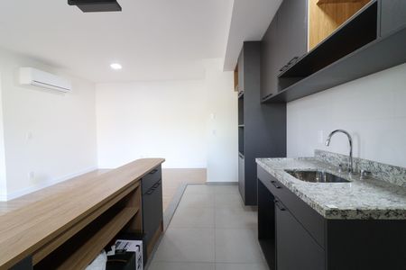 Apartamento para alugar com 91m², 3 quartos e 2 vagas Apartamento para alugar com 91m², 3 quartos e 2 vagasCozinha