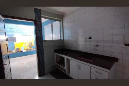 Casa à venda com 2 quartos, 81m² em Vila Isa, São Paulo