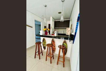 Casa à venda com 960m², 5 quartos e 1 vaga