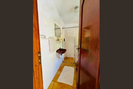 Casa à venda com 960m², 5 quartos e 1 vaga
