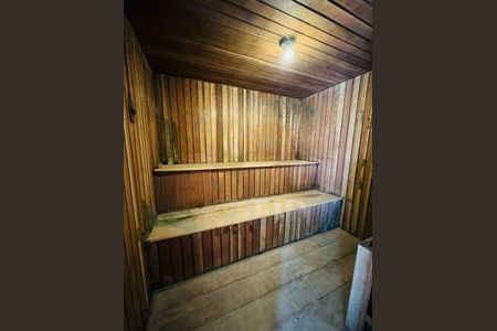Casa à venda com 960m², 5 quartos e 1 vaga
