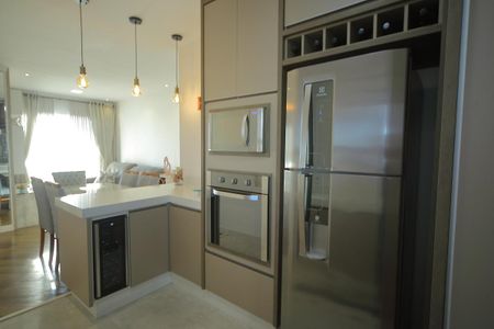 Apartamento à venda com 107m², 3 quartos e 2 vagasCozinha 