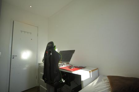 Apartamento à venda com 107m², 3 quartos e 2 vagasQuarto 3 