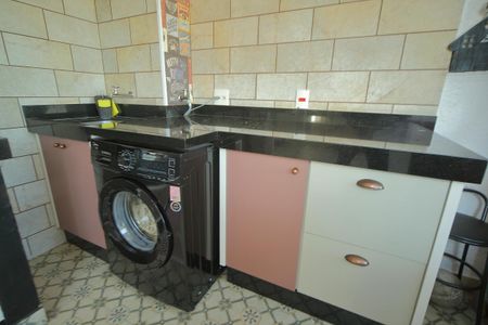 Apartamento à venda com 107m², 3 quartos e 2 vagasÁrea de serviço 
