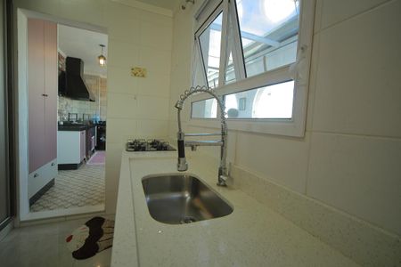 Apartamento à venda com 107m², 3 quartos e 2 vagasCozinha 