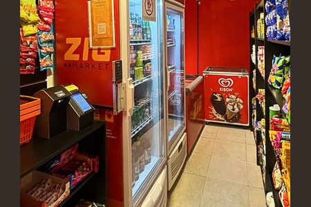 Apartamento à venda com 107m², 3 quartos e 2 vagas Apartamento à venda com 107m², 3 quartos e 2 vagasMini mercado