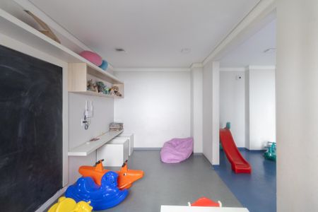 Apartamento para alugar com 32m², 2 quartos e sem vaga Apartamento para alugar com 32m², 2 quartos e sem vagaÁrea Comum - Brinquedoteca