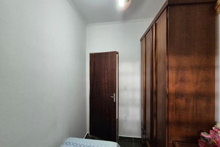 Casa à venda com 250m², 3 quartos e 2 vagas Casa à venda com 250m², 3 quartos e 2 vagasQuarto 3