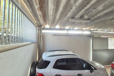 Casa à venda com 250m², 3 quartos e 2 vagas Casa à venda com 250m², 3 quartos e 2 vagasVista do Quarto 1