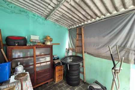 Casa à venda com 250m², 3 quartos e 2 vagas Casa à venda com 250m², 3 quartos e 2 vagasQuarto de Serviço