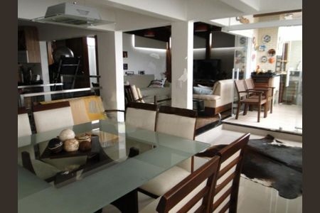 Apartamento à venda com 150m², 3 quartos e 2 vagas