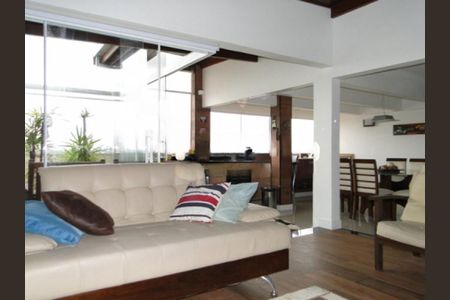 Apartamento à venda com 3 quartos, 150m² em Vila Sao Paulo, São Paulo