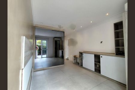 Apartamento à venda com 217m², 2 quartos e 2 vagas