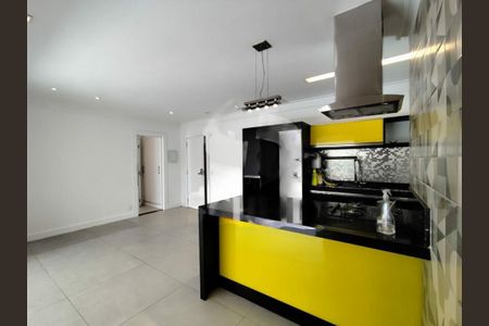 Apartamento à venda com 217m², 2 quartos e 2 vagas
