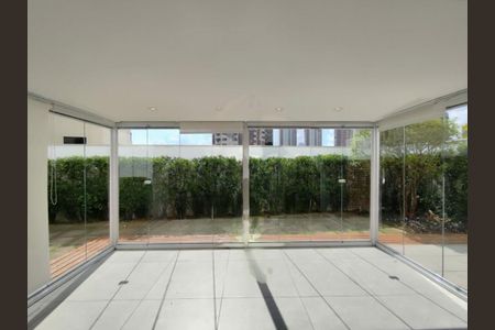 Apartamento à venda com 217m², 2 quartos e 2 vagas