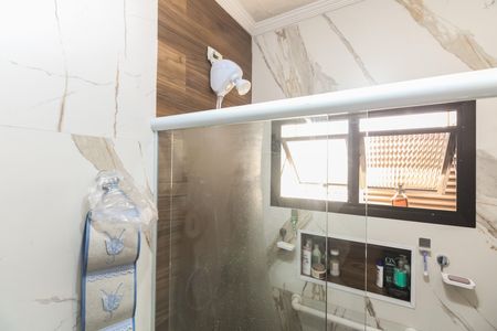 Casa à venda com 149m², 4 quartos e 2 vagas Casa à venda com 149m², 4 quartos e 2 vagasBanheiro 1
