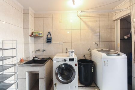 Casa à venda com 149m², 4 quartos e 2 vagas Casa à venda com 149m², 4 quartos e 2 vagasÁrea de Serviço