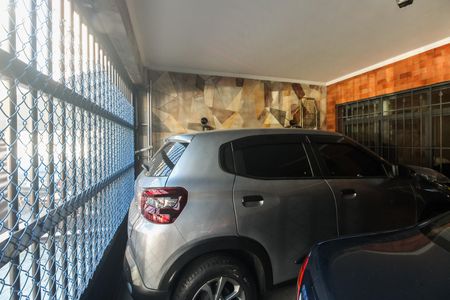 Casa à venda com 149m², 4 quartos e 2 vagas Casa à venda com 149m², 4 quartos e 2 vagasGaragem