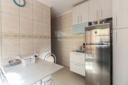 Casa à venda com 149m², 4 quartos e 2 vagas Casa à venda com 149m², 4 quartos e 2 vagasCasa 2 - Cozinha