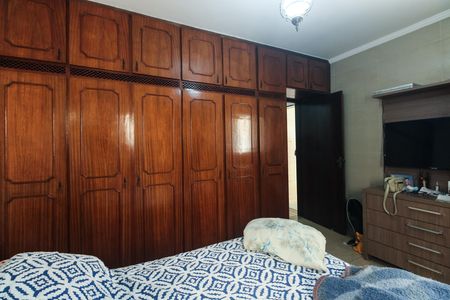 Casa à venda com 149m², 4 quartos e 2 vagas Casa à venda com 149m², 4 quartos e 2 vagasCasa 2 - Quarto
