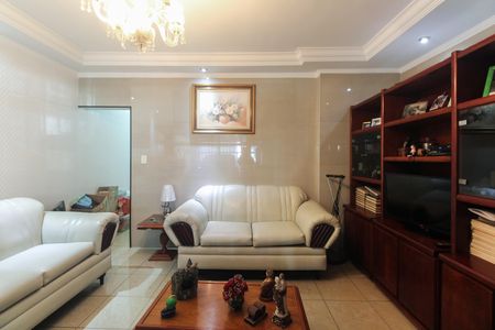 Casa à venda com 149m², 4 quartos e 2 vagas Casa à venda com 149m², 4 quartos e 2 vagasCasa 2 - Sala