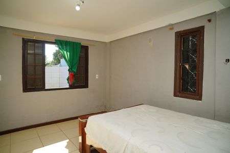 Casa para alugar com 60m², 2 quartos e 2 vagas Casa para alugar com 60m², 2 quartos e 2 vagasQuarto 1