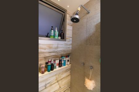 Apartamento à venda com 104m², 1 quarto e 1 vaga Apartamento à venda com 104m², 1 quarto e 1 vagaBanheiro da Suíte