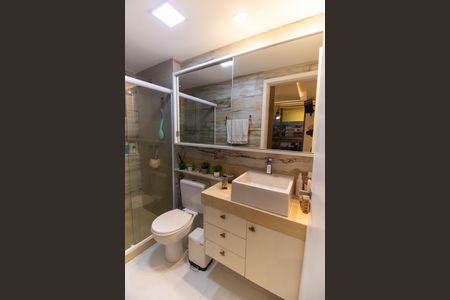 Apartamento à venda com 104m², 1 quarto e 1 vaga Apartamento à venda com 104m², 1 quarto e 1 vagaBanheiro da Suíte