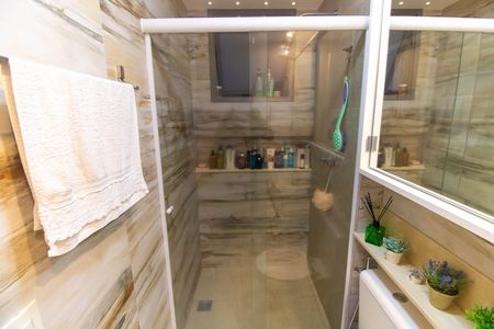 Apartamento à venda com 104m², 1 quarto e 1 vaga Apartamento à venda com 104m², 1 quarto e 1 vagaBanheiro da Suíte