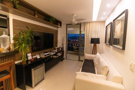 Apartamento à venda com 104m², 1 quarto e 1 vaga Apartamento à venda com 104m², 1 quarto e 1 vagaSala