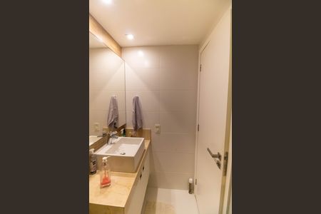 Apartamento à venda com 104m², 1 quarto e 1 vaga Apartamento à venda com 104m², 1 quarto e 1 vagaBanheiro Social
