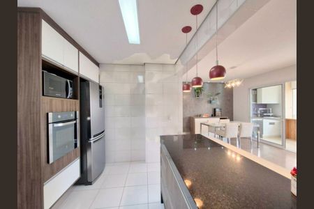 Apartamento à venda com 115m², 3 quartos e 2 vagas